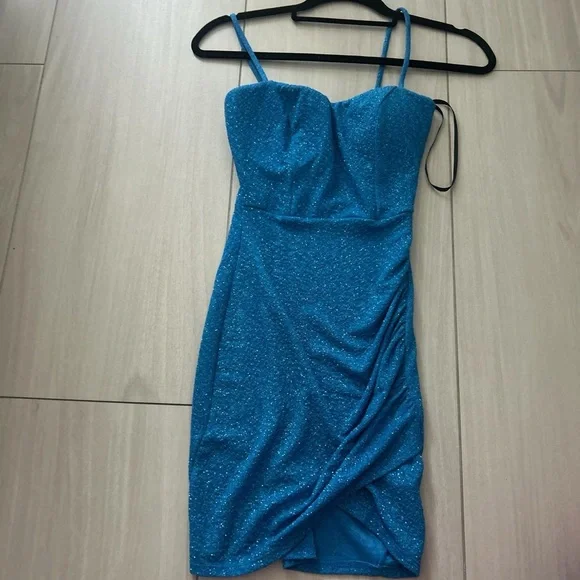 Windsor | Dresses | Windsor Blue Ruched Bodycon Mini Dress | Poshmark